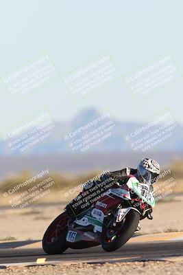 media/Dec-07-2025-CVMA (Sun) [[3e7d2de5dc]]/Race 16-Formula Middleweight/